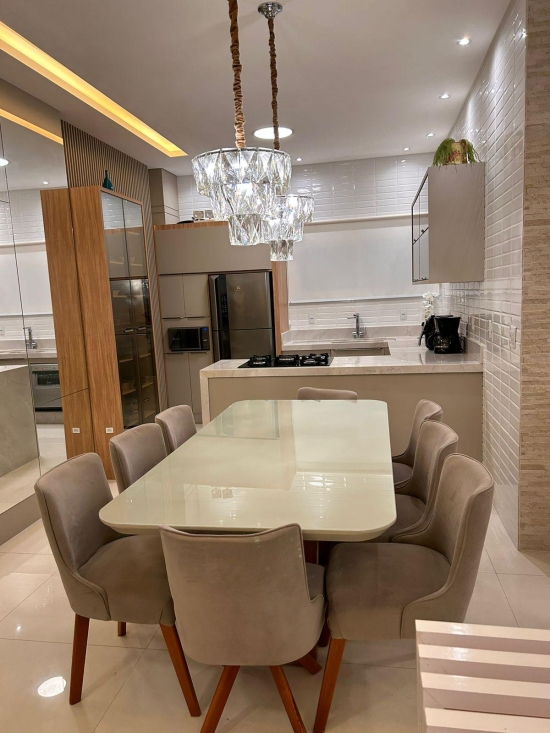 Residencial M&ocirc;naco, Meia Praia, Itapema SC.